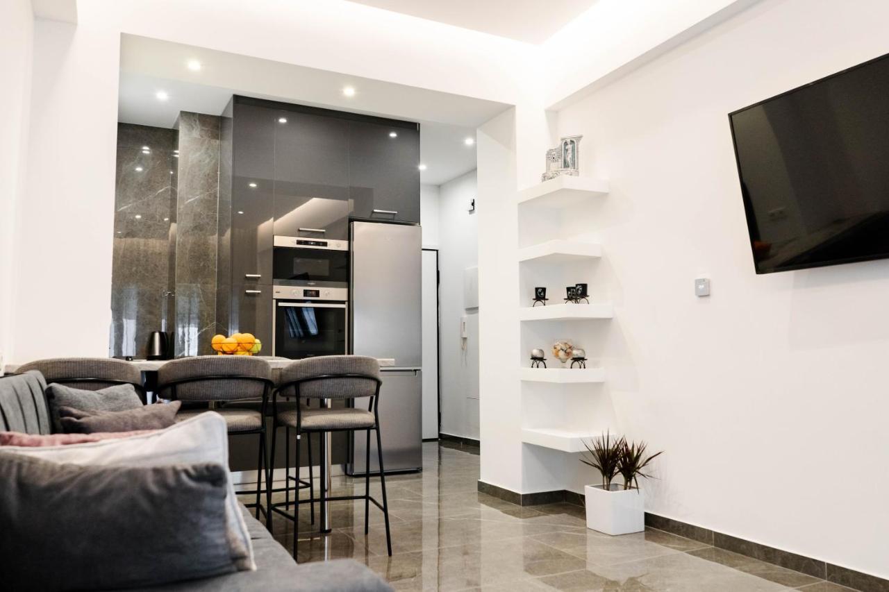 Larissa Railway &Metro Station Apartment Athens Luaran gambar