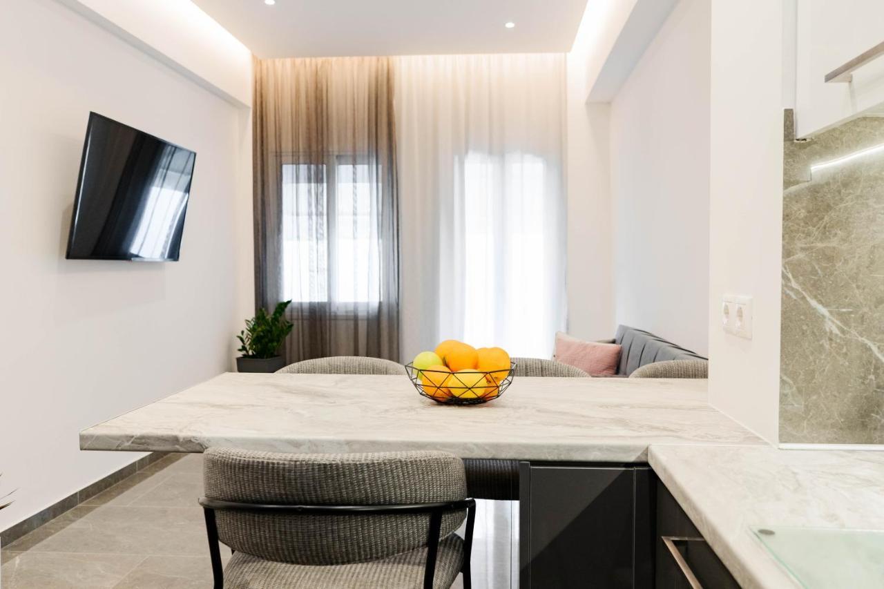 Larissa Railway &Metro Station Apartment Athens Luaran gambar